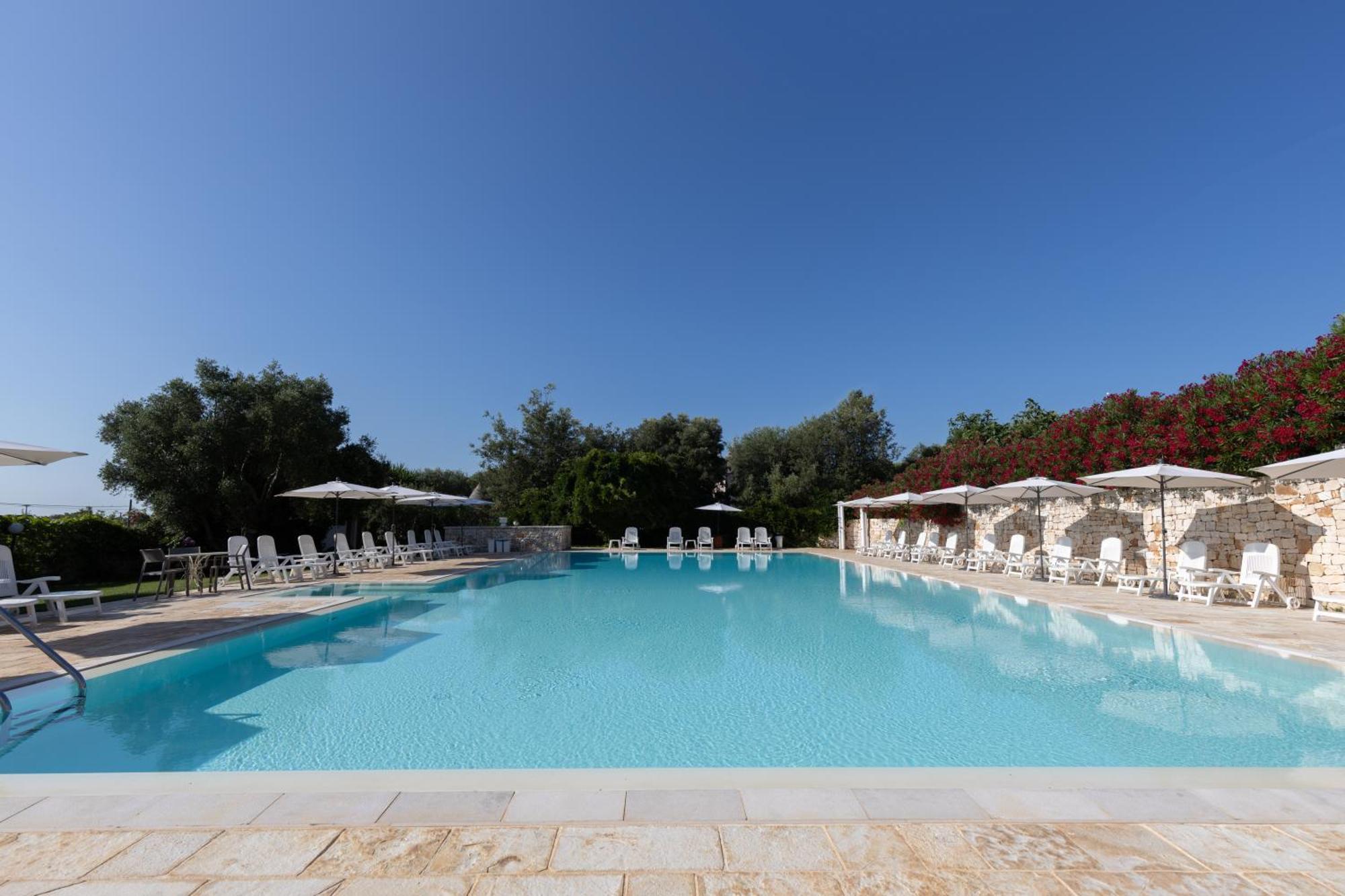 Residenza Aurora Aparthotel Ostuni Exteriör bild