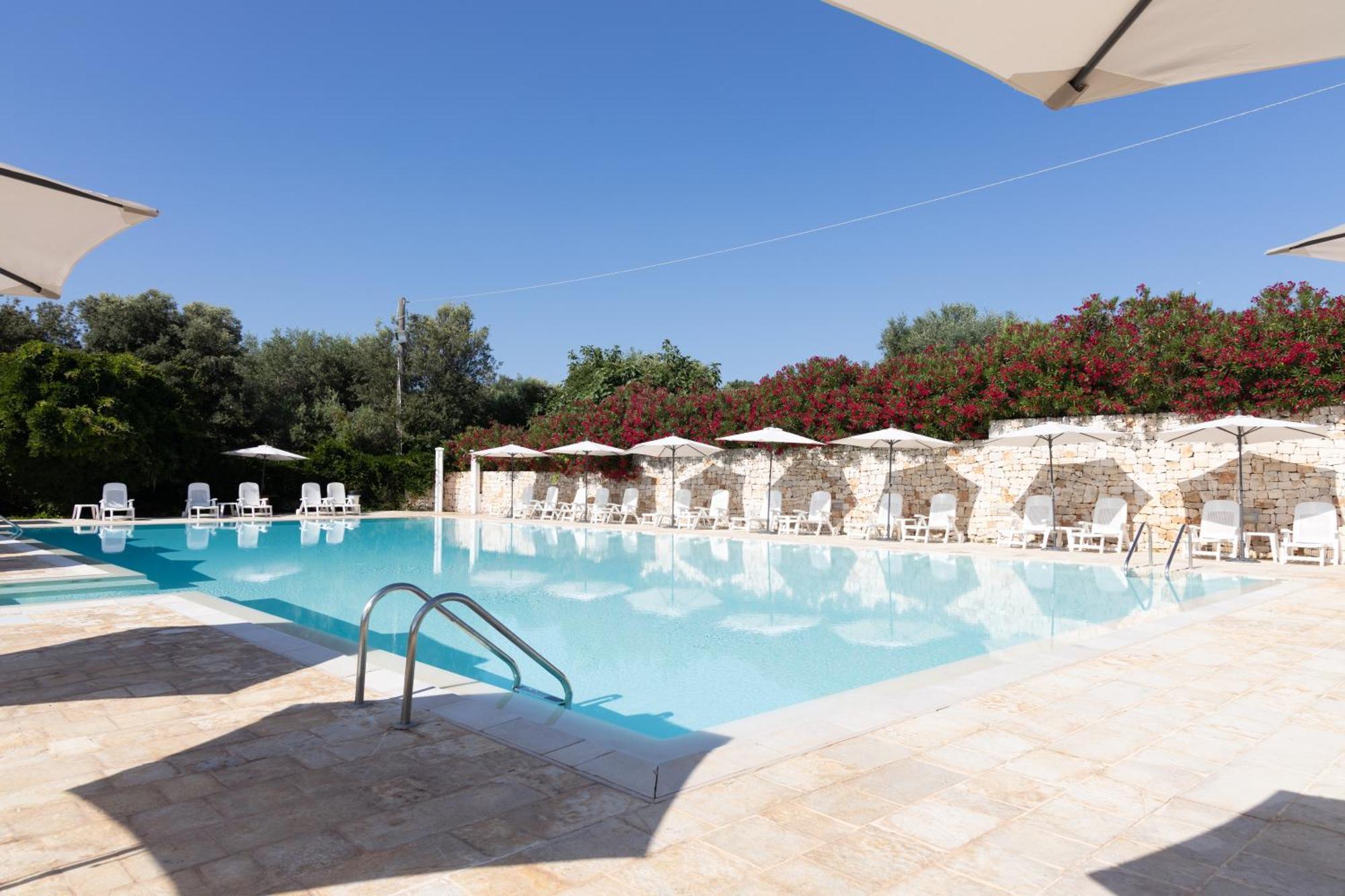 Residenza Aurora Aparthotel Ostuni Exteriör bild